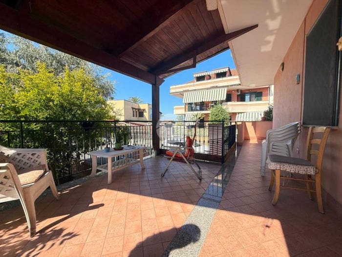 Appartamento trilocale in vendita in Via Staffetta, Lago Patria, Giugliano in Campania