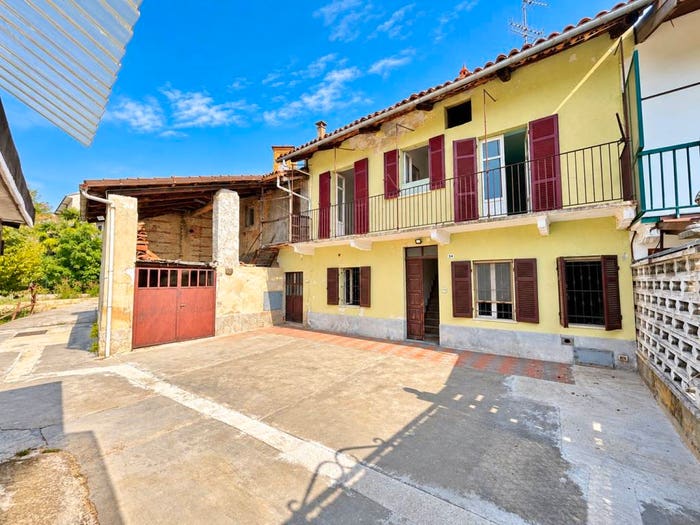 Casa quadrilocale in vendita in Via XXV Aprile, Centro, Baldissero d'Alba