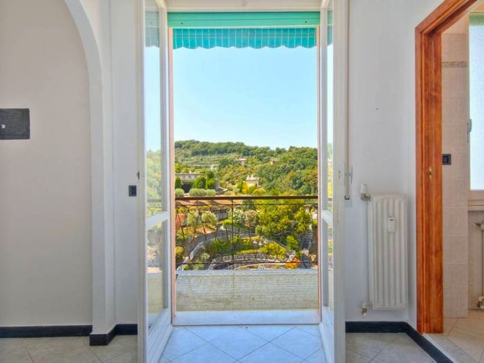 Appartamento con 5 locali in vendita in Via Enrico Figari, Boschetto, Camogli