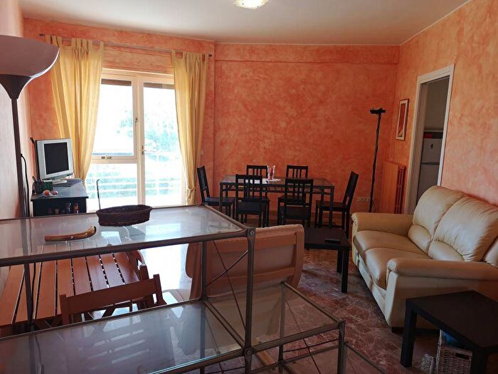 Appartamento trilocale in vendita in Foce Semeria, Sanremo
