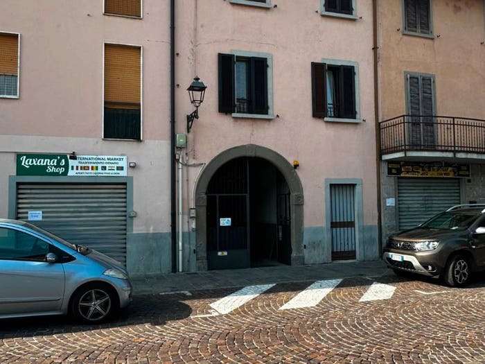 Appartamento trilocale in vendita in Via Mercato, Centro, Terno d'Isola