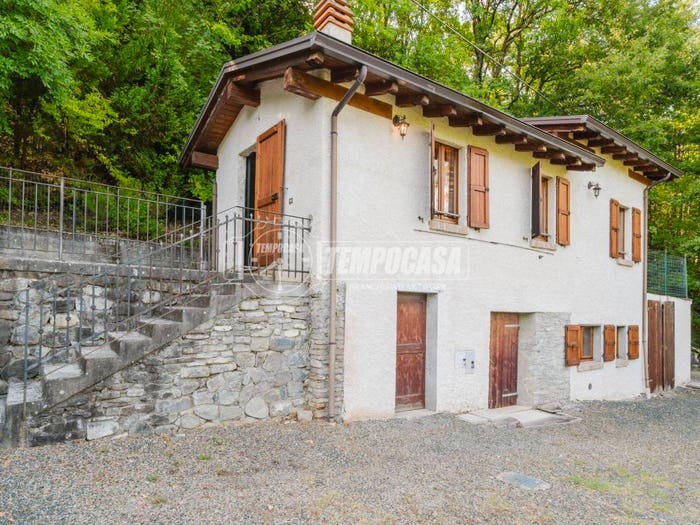 Casa trilocale in vendita in Via Fondovalle, Ghiare, Berceto