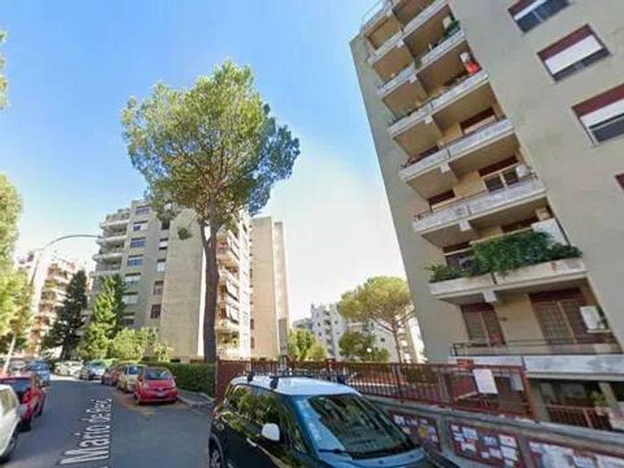 Appartamento trilocale in vendita in Via Mario De Renzi, Pisana Bravetta, Roma