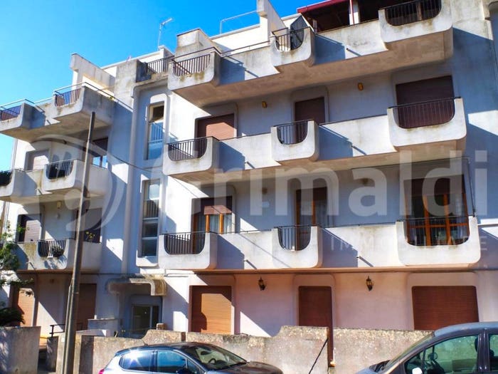 Appartamento quadrilocale in vendita in Via Imperia, Centro, Matino