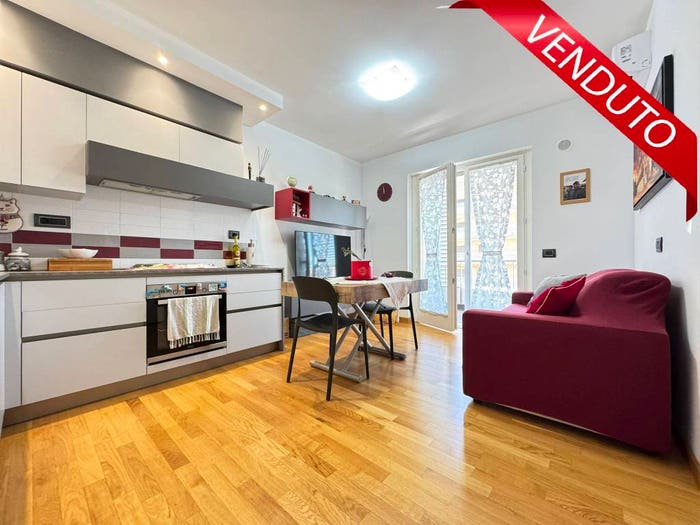 Appartamento bilocale in vendita in Viale Ugo Monaco, Fonte Laurentina, Roma