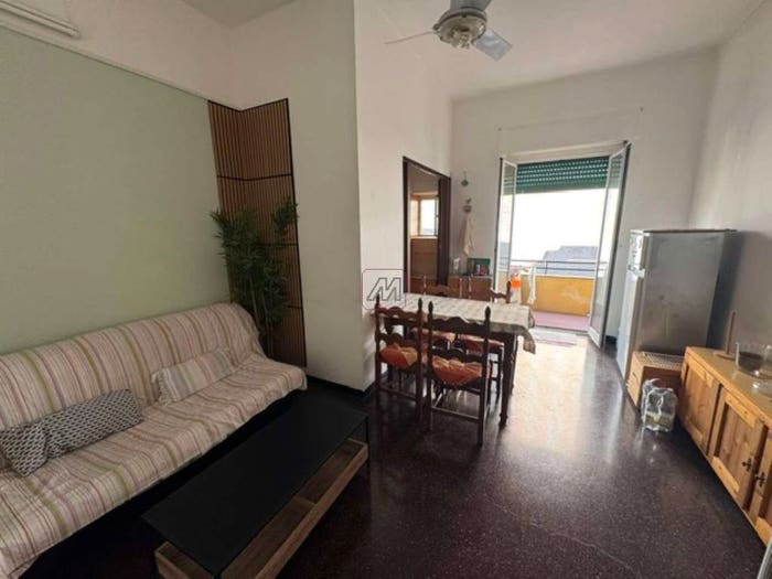 Appartamento quadrilocale in vendita in via Sapeto, Borgoratti, Genova