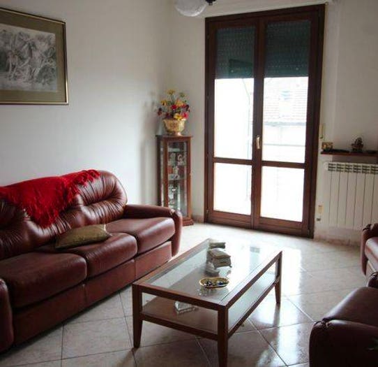Appartamento con 5 locali in vendita in Via Santa Lucia, Centro, Acqualagna