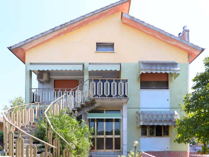 Casa con 6 locali in vendita in Via Principale, Mussons, Morsano al Tagliamento