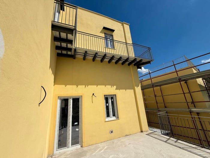 Appartamento in vendita in Via dei Cristallini, Sanità, Napoli