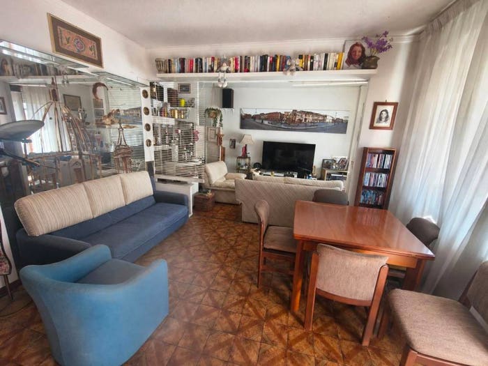 Appartamento quadrilocale in vendita in Via Giampiero Combi, Roma, Roma