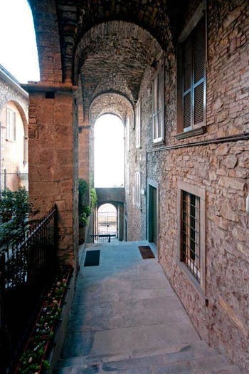 Appartamento con 5 locali in vendita in Mura Veneziane Rocca, Bergamo