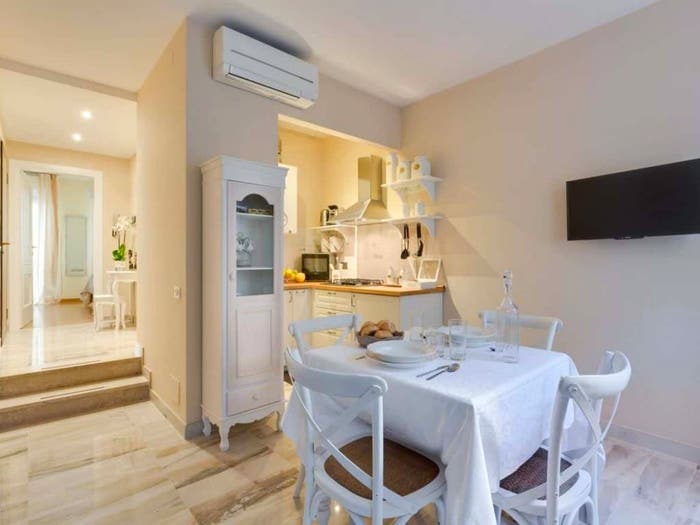 Appartamento bilocale in affitto in Via dei Palchetti, Piazza della Repubblica, Firenze