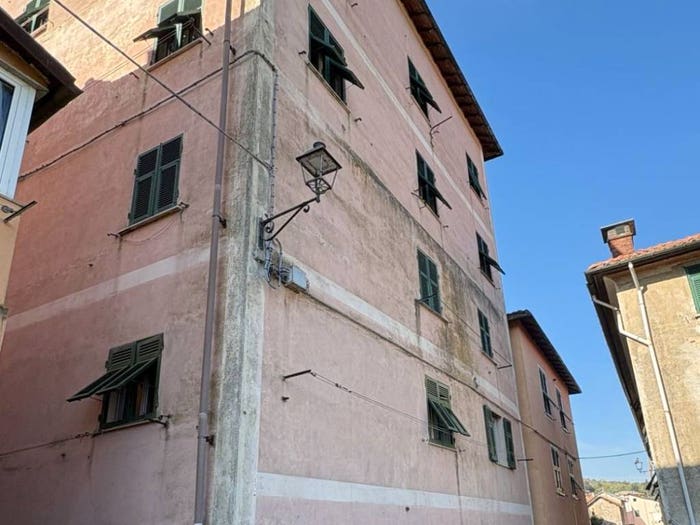 Appartamento trilocale in vendita in Via Ottavio Grottin, Centro, Busalla