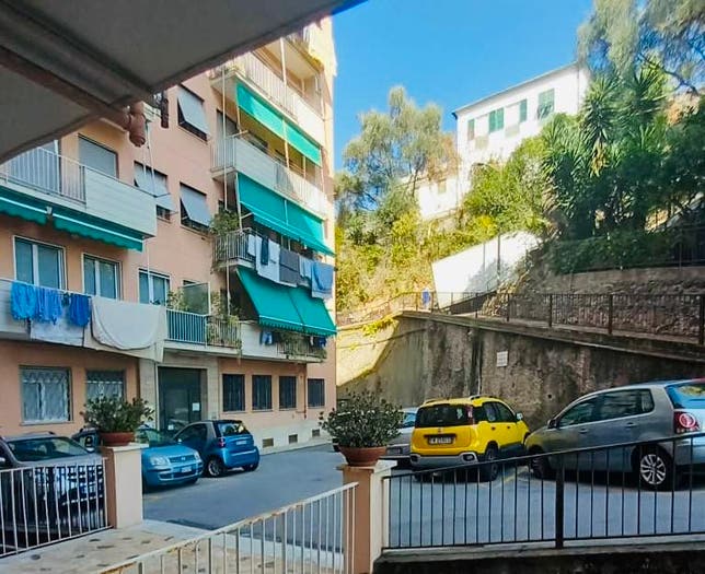 Appartamento con 5 locali in vendita in Salita Monte Oliveto, Multedo, Genova