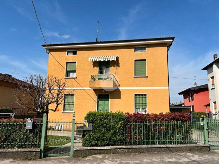 Appartamento trilocale in vendita in Via XXV aprile, Fantasina, Cellatica
