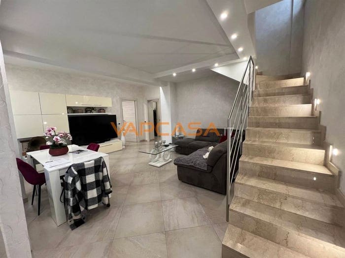 Casa trilocale in vendita in Via Vigna, Brusaporto
