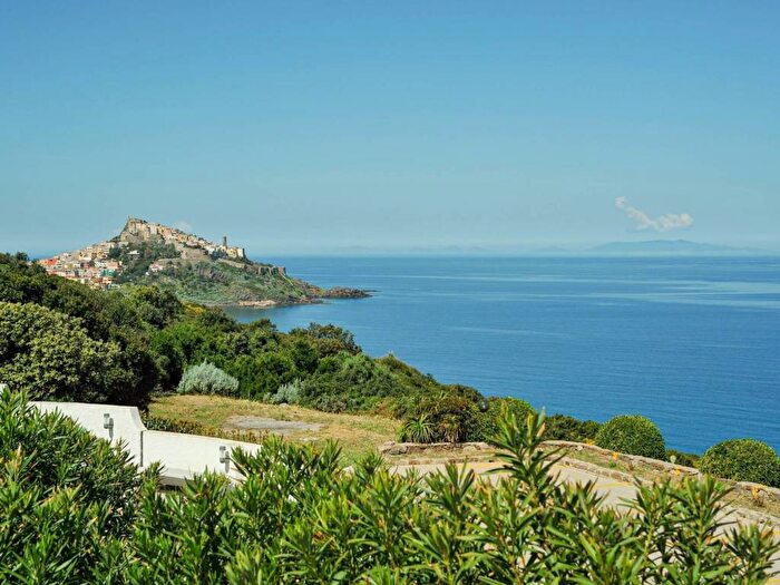 Casa con 5 locali in vendita in Località Baia Ostina, Castelsardo
