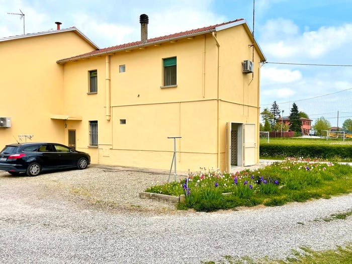 Casa quadrilocale in vendita in Via Olmo, L'Olmo, Budrio