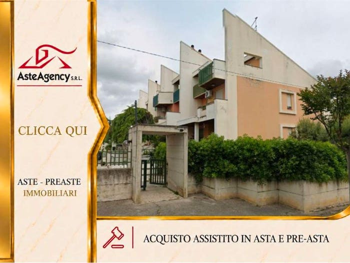 Casa con 5 locali in vendita in Via Piane, Centro, Santa Maria Imbaro