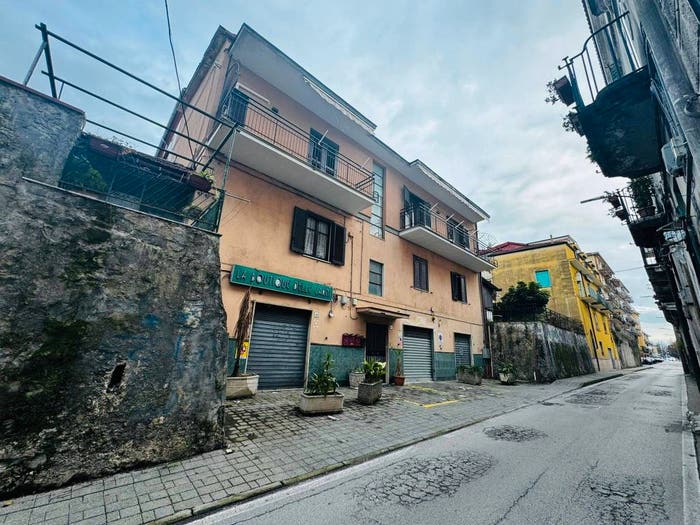 Appartamento bilocale in vendita in Via Eduardo De Filippis, Centro, Cava de' Tirreni