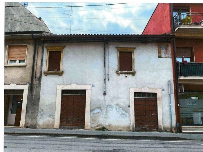 Casa con 6 locali in vendita in Corso Giuseppe Mazzini, Bussolengo