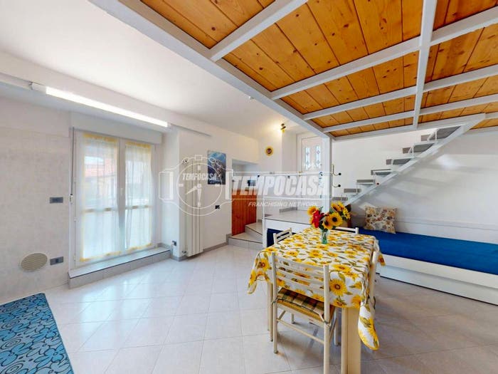Appartamento bilocale in vendita in Via MANZONI, Centro, Olgiate Comasco