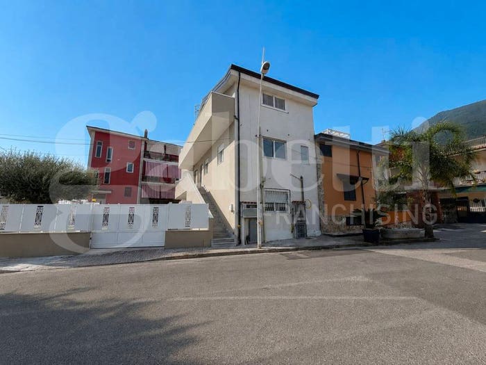 Appartamento trilocale in vendita in Via Satriano, Centro, Angri