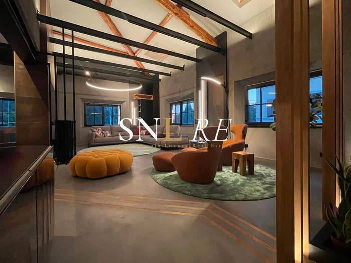 Appartamento con 6 locali in vendita in Via delle Cascine, Porta al Prato San Jacopino, Firenze
