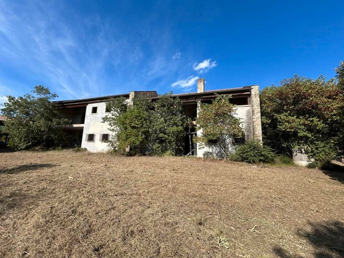 Casa con 6 locali in vendita in VIA PALAZZINA, Arquà Petrarca