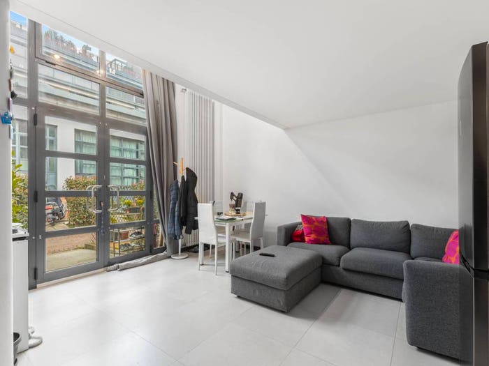 Appartamento trilocale in vendita in Via Simone Schiaffino, Bovisa, Milano