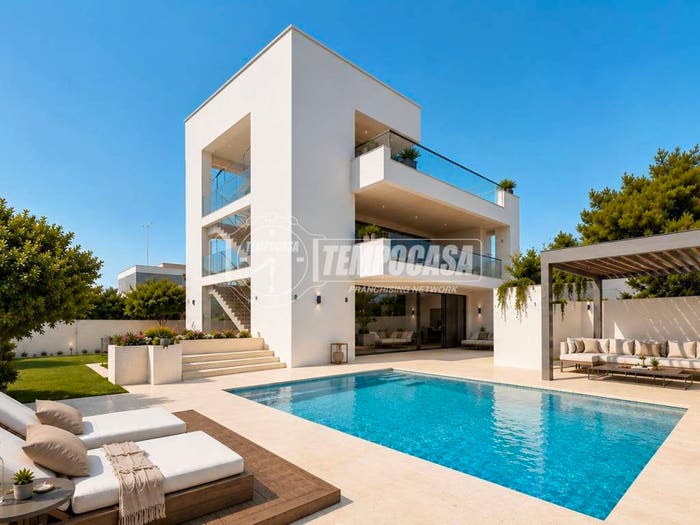 Casa con 5 locali in vendita in Via Condorelli Luigi, Rudiae Casermette, Lecce