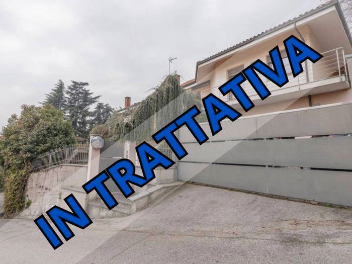 Casa con 6 locali in vendita in Via delle Acacie, Revigliasco Maddalena, Moncalieri