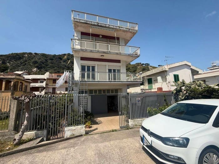Appartamento quadrilocale in vendita in via nazionale Briga Marina, Briga Ponte Schiavo, Messina