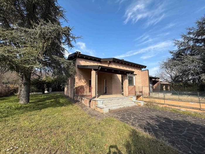 Casa con 5 locali in vendita in Croara, Gazzola
