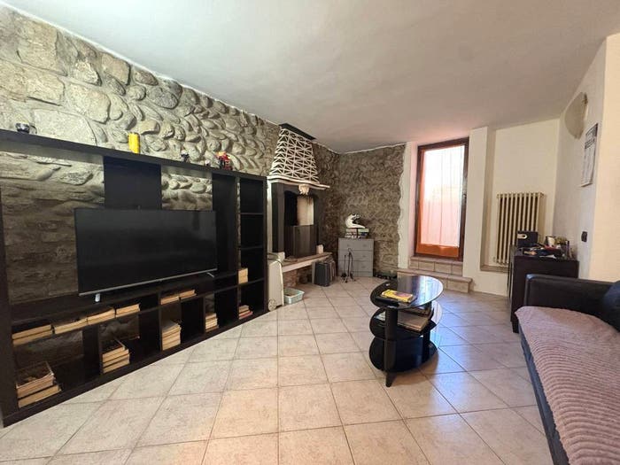 Appartamento bilocale in vendita in Via Francesco Martinengo Colleoni, Scanzo Rosciate, Scanzorosciate