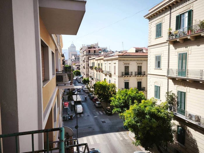 Appartamento quadrilocale in vendita in Via Niccolò Garzilli, Politeama Ruggiero Settimo, Palermo