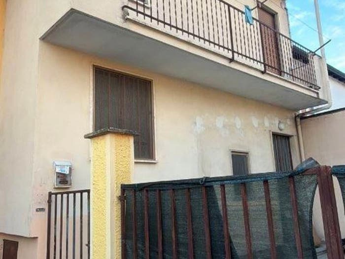 Casa trilocale in vendita in Via Giovanni Duglio, Gravellona, Gravellona Lomellina