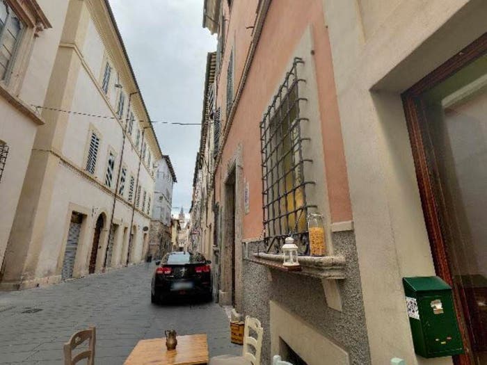 Appartamento monolocale in vendita in Via Gramsci n Foligno PG, Centro Storico, Foligno