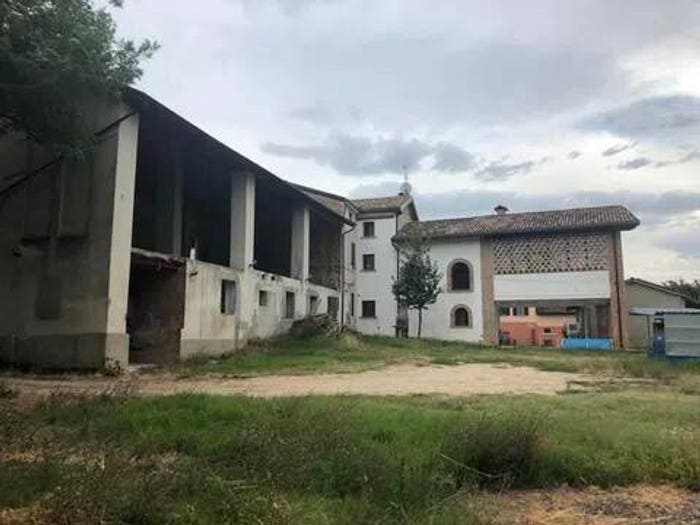 Casa con 6 locali in vendita in Mornico, Mornico Losana