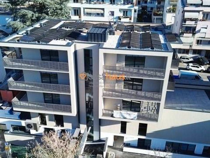 Appartamento trilocale in vendita in Oltrisarco Aslago, Bolzano