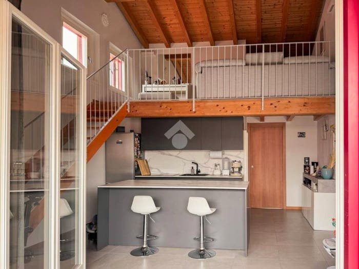 Appartamento bilocale in vendita in Via Achille Grandi, Colombaro Timoline, Corte Franca