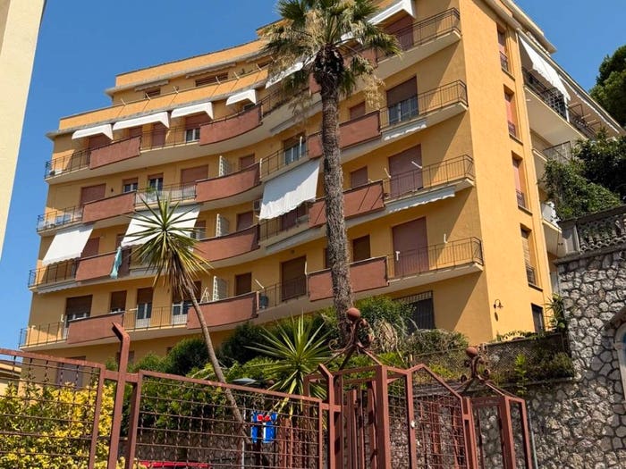 Appartamento trilocale in vendita in Via Colle San Pietro, Centro, Frosinone