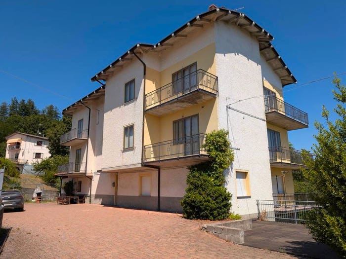 Appartamento quadrilocale in vendita in Via dell'Aigume, Centro, Toano