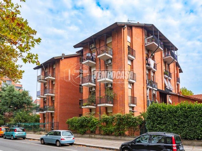Appartamento quadrilocale in vendita in Via delle Primule, Le Vallette, Torino