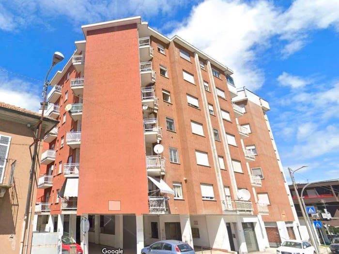Appartamento trilocale in vendita in Via Sant'Anna, Sant'anna, Casale Corte Cerro