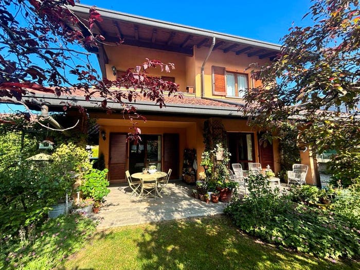 Casa quadrilocale in vendita in Via Maietto, Capiago Intimiano Olmeda, Capiago Intimiano