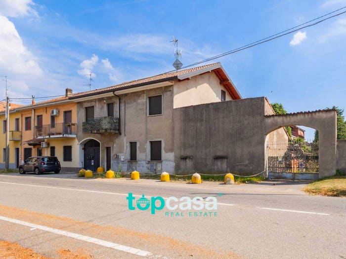 Casa con 5 locali in vendita in Via Giacomo Matteotti, Centro, Lonate Pozzolo