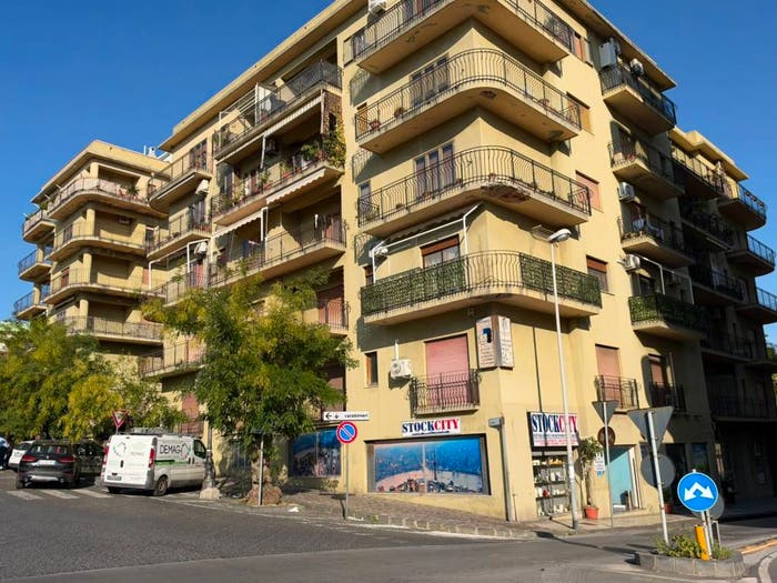 Appartamento con 6 locali in vendita in Via Cristoforo Colombo, Centro, Milazzo