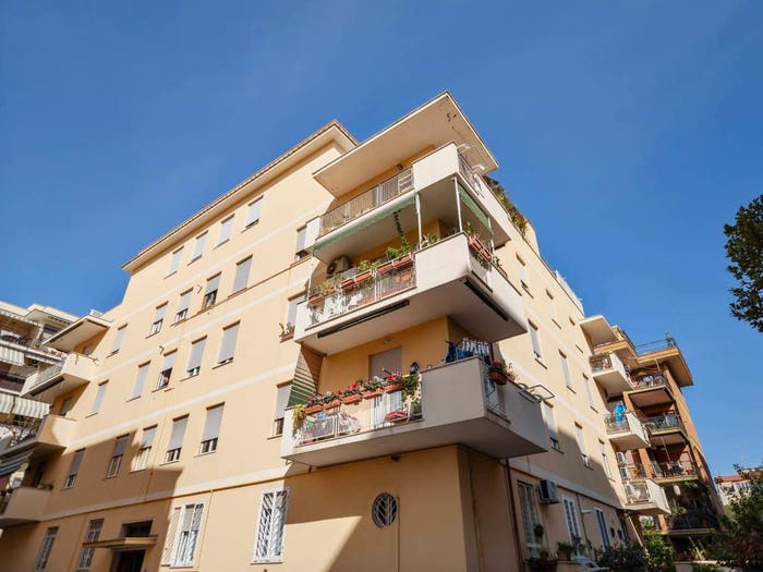 Casa quadrilocale in vendita in Viale Capitan Casella, Ostia Levante, Roma