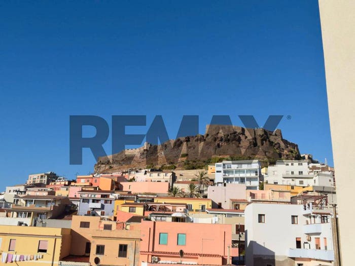 Appartamento con 6 locali in vendita in Centro, Castelsardo